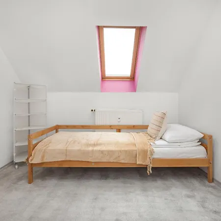 Apartmán Centrum Ratuszowa Pink By Renters