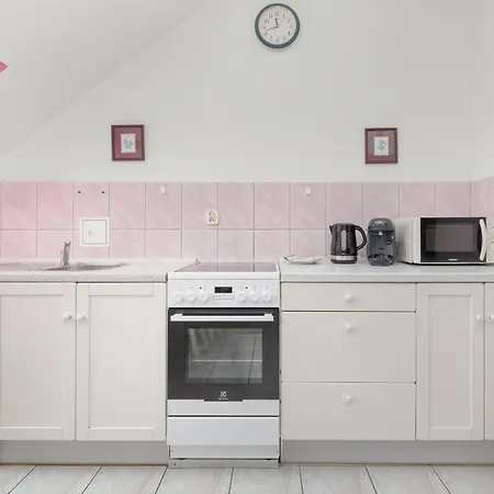 Apartmán Centrum Ratuszowa Pink By Renters *